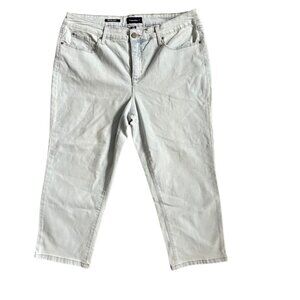Charter Club Bristol Capri Size 14P Tummy Control Blue Denim